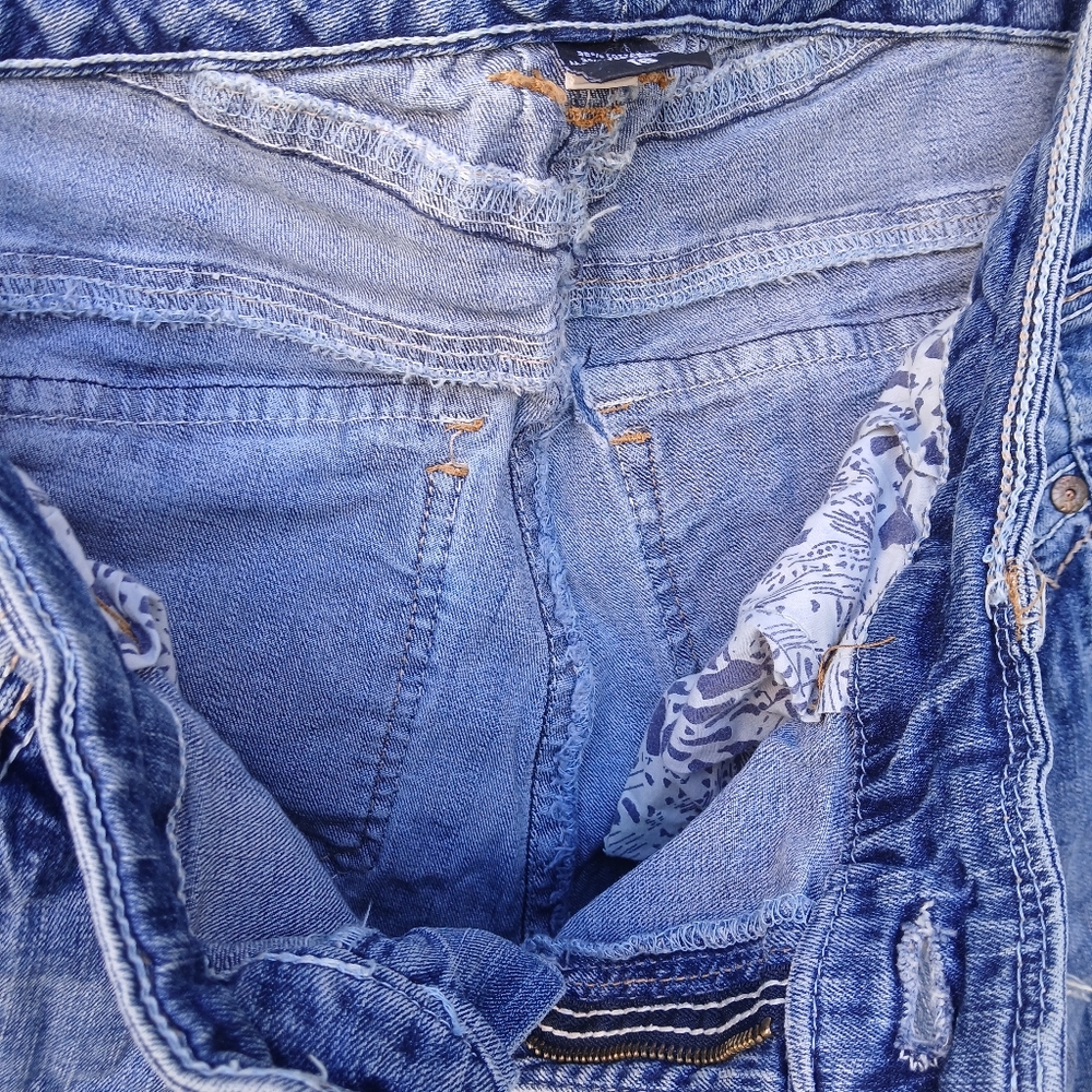 Womens Distressed Plus Size long Aryia Sz 16 Denim Stretchy  Shorts - Picture 6 of 7